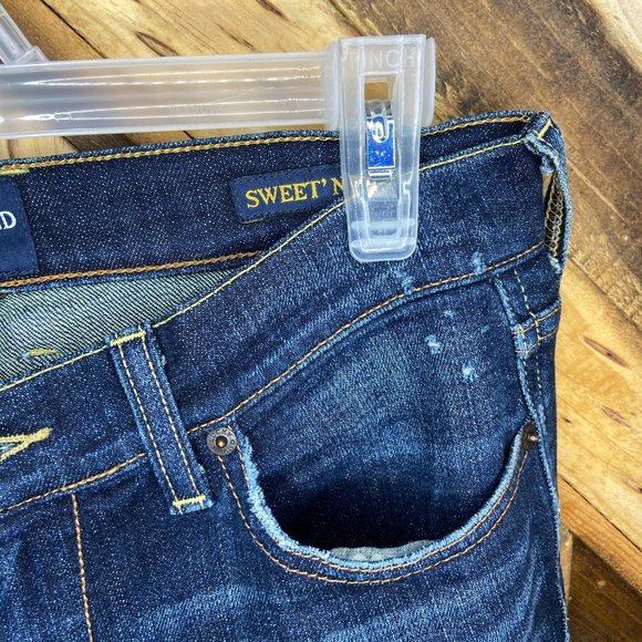 Lucky Brand | Sweet N Low Dark Wash Jean | 27 - Picture 7 of 16
